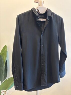 Simons Black Men’s Dress Shirt